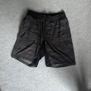 Lululemon Men’s L Shorts